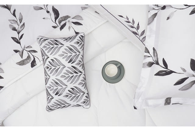 Dalida Cotton Comforter Set 4 Pcs - Single White
