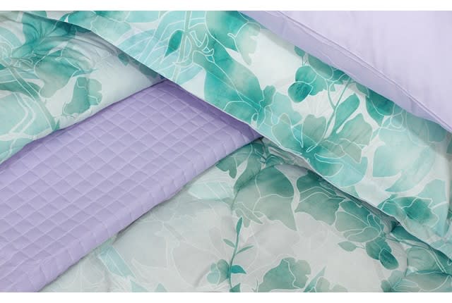 Valentini Comforter Set 7 PCS - King White & Turquoise