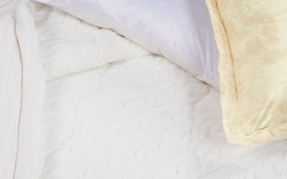 Osaka Velvet Comforter Set 7 PCS - King Cream