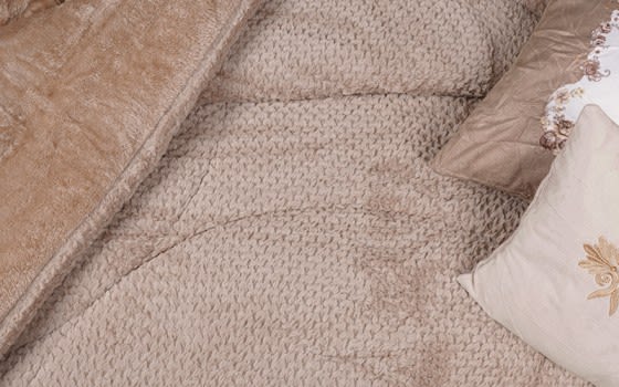 Cely Velvet Comforter Set 7 PCS - King Beige 